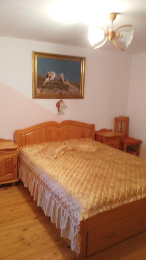 Къща Под Наем Petrova Hotel Cherven  ภายนอก รูปภาพ