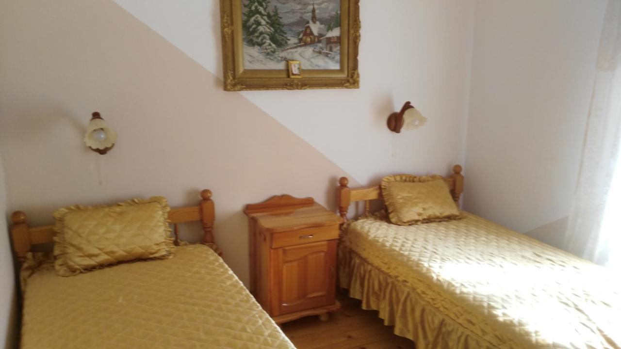 Къща Под Наем Petrova Hotel Cherven  ภายนอก รูปภาพ